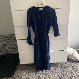 size small loft dress. blue button down with waist belt